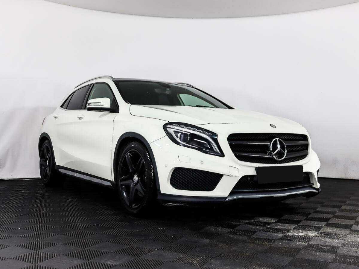 Mercedes-Benz GLA с пробегом — 2014 год. Фото: #2