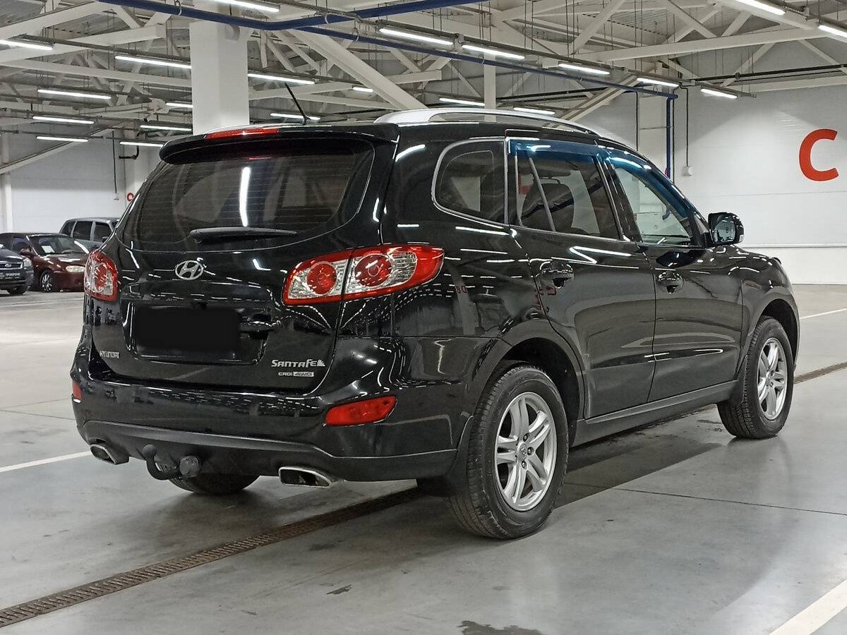 Hyundai Santa Fe с пробегом — 2010 год. Фото: #4