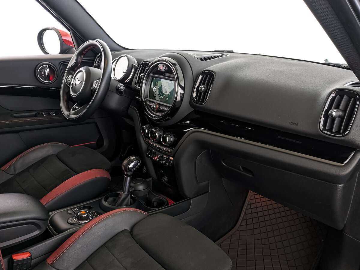 Mini Countryman с пробегом — 2018 год. Фото: #9