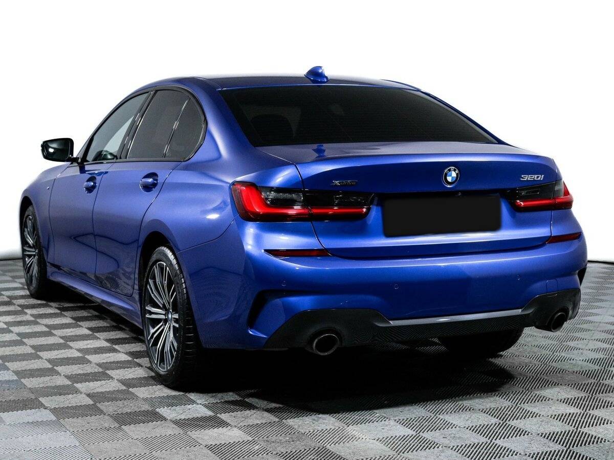 BMW 3 серии с пробегом — 2019 год. Фото: #6
