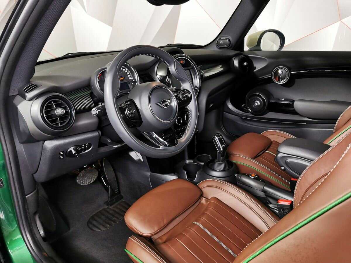 Mini Hatch с пробегом — 2019 год. Фото: #13