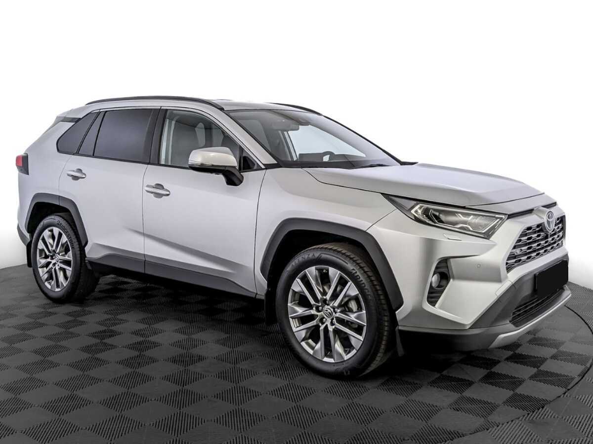 Toyota RAV4 с пробегом — 2022 год. Фото: #2