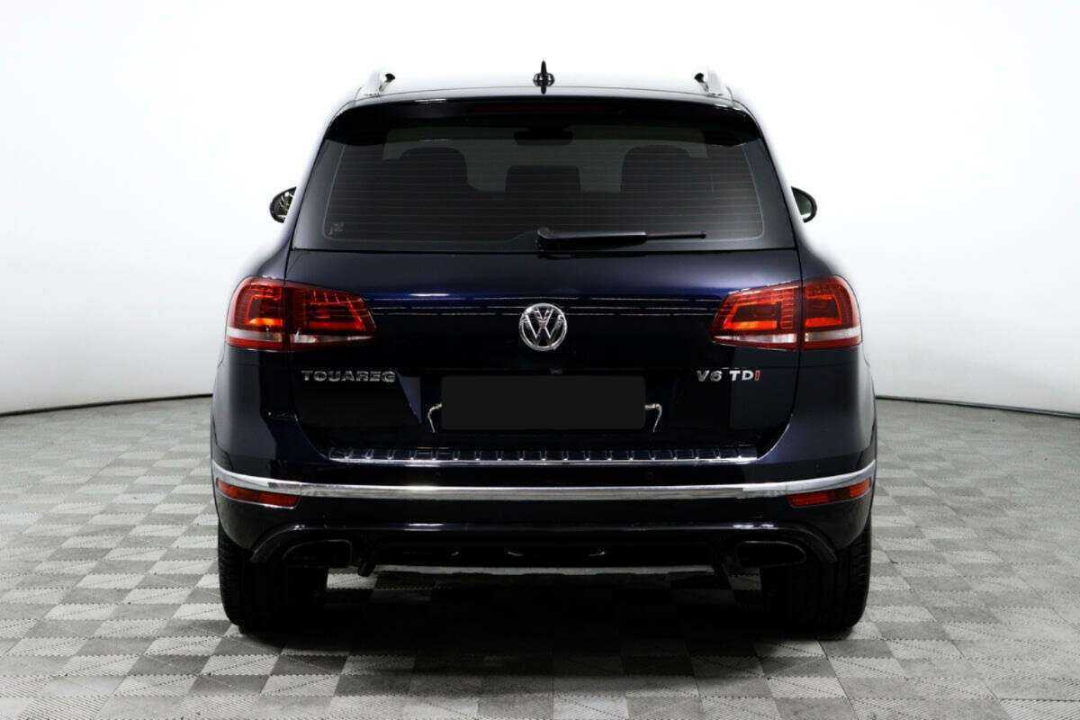 Volkswagen Touareg с пробегом — 2016 год. Фото: #5
