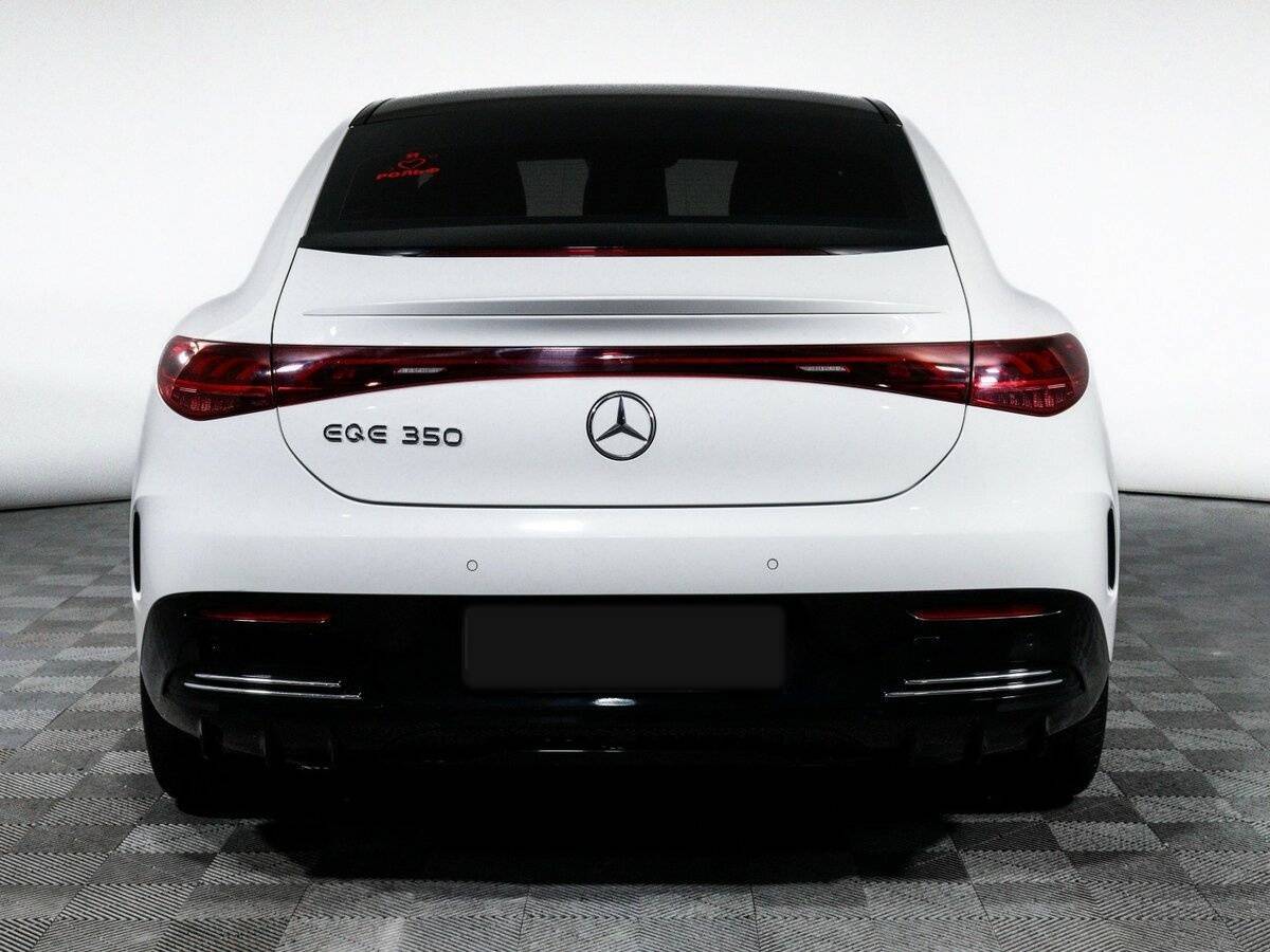 Mercedes-Benz EQE с пробегом — 2022 год. Фото: #5