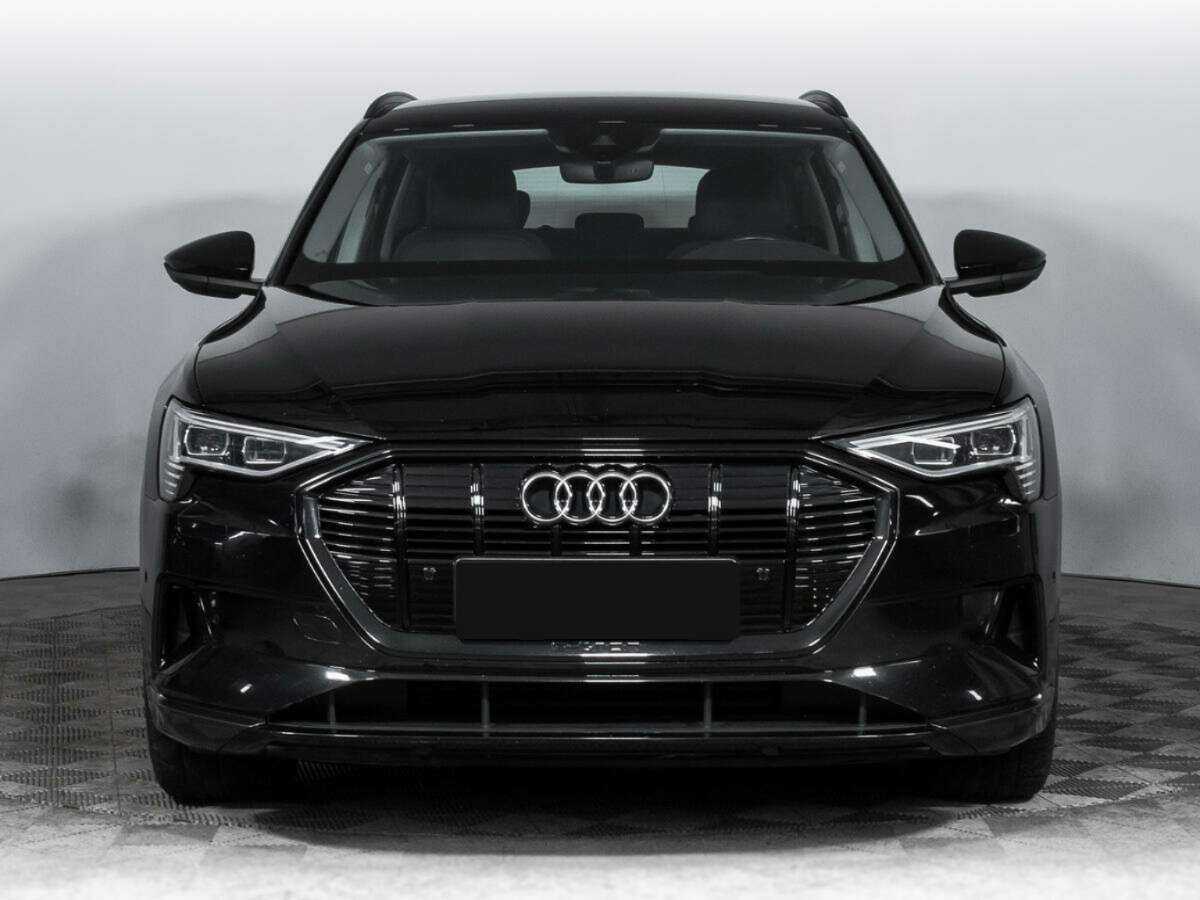 Audi e-tron с пробегом — 2020 год. Фото: #1