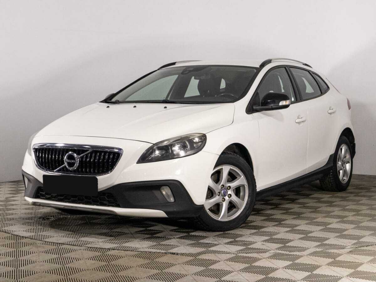 Volvo V40 Cross Country с пробегом — 2013 год. Посмотреть фото