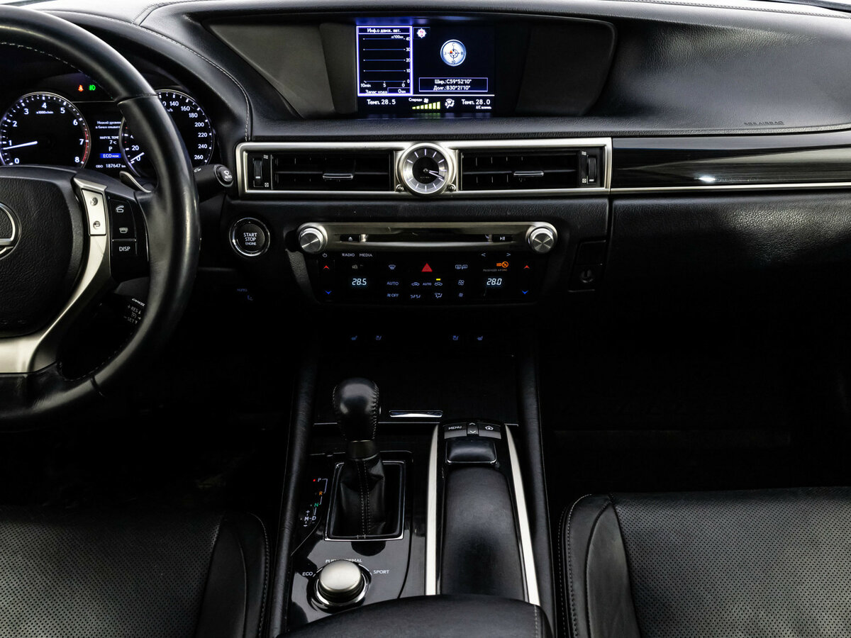 Lexus GS с пробегом — 2013 год. Фото: #8