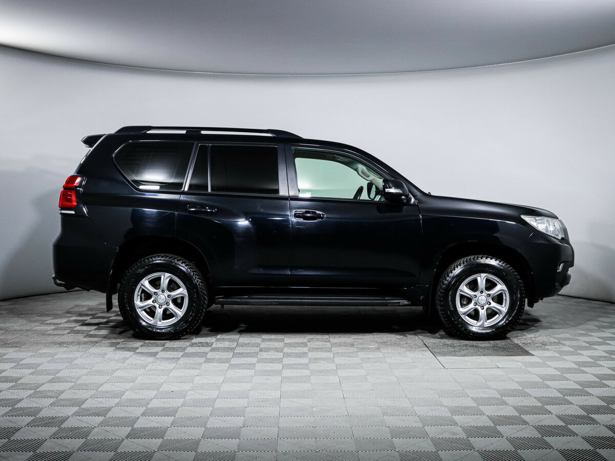 Toyota Land Cruiser Prado с пробегом — 2021 год. Фото: #3