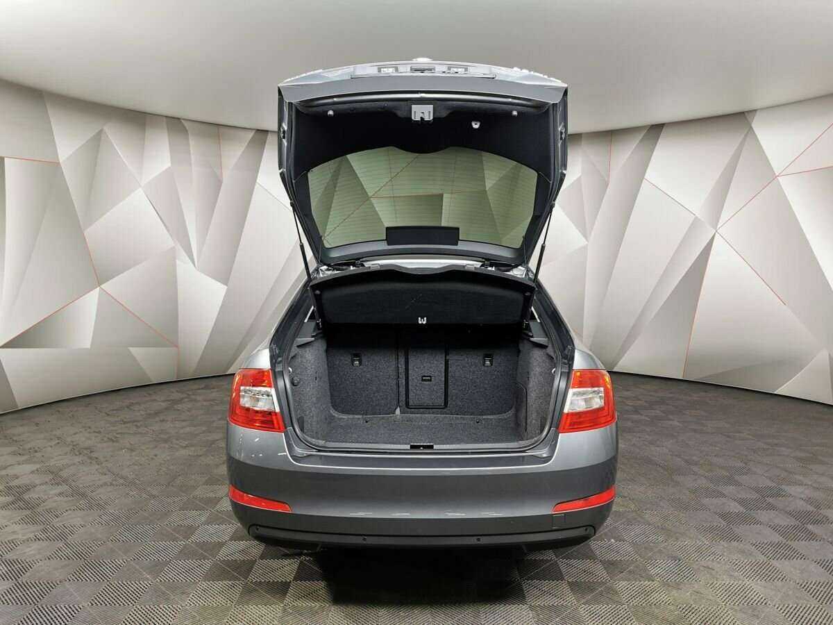 Skoda Octavia с пробегом — 2013 год. Фото: #11