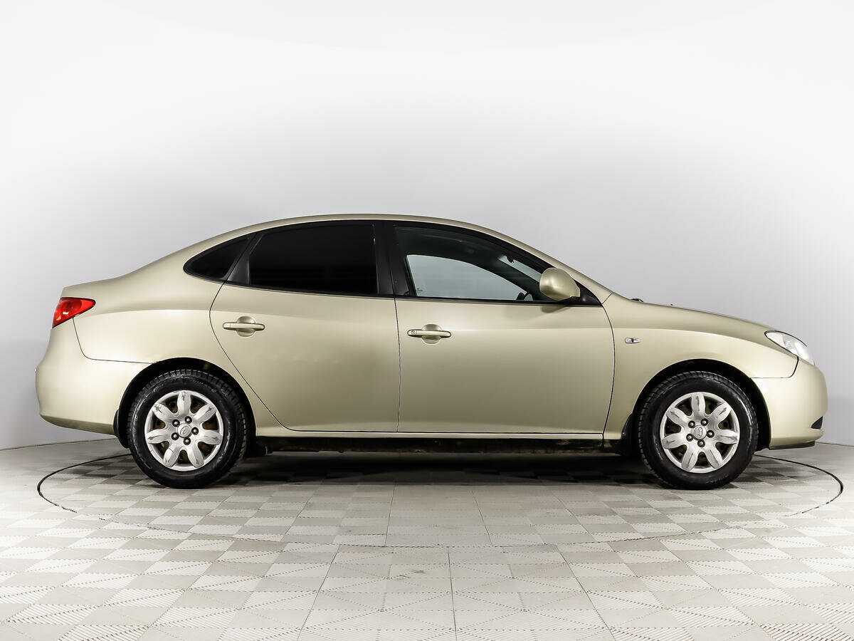 Hyundai Elantra с пробегом — 2007 год. Фото: #3