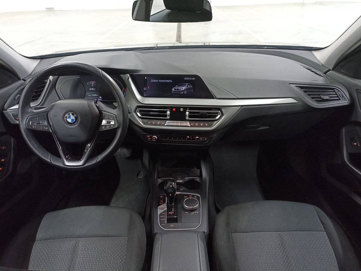 BMW 1 серии с пробегом — 2019 год. Фото: #13