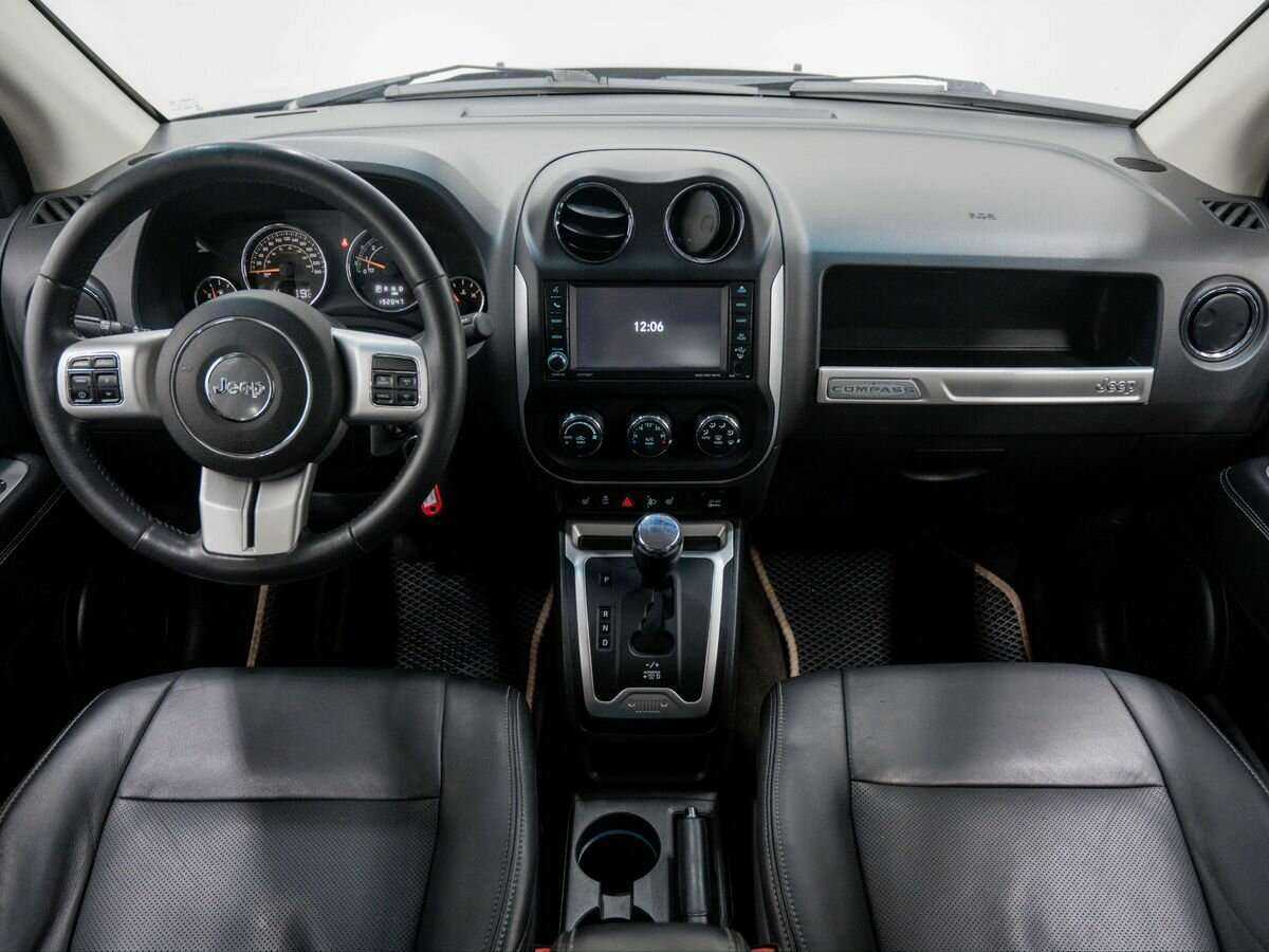 Jeep Compass с пробегом — 2013 год. Фото: #9