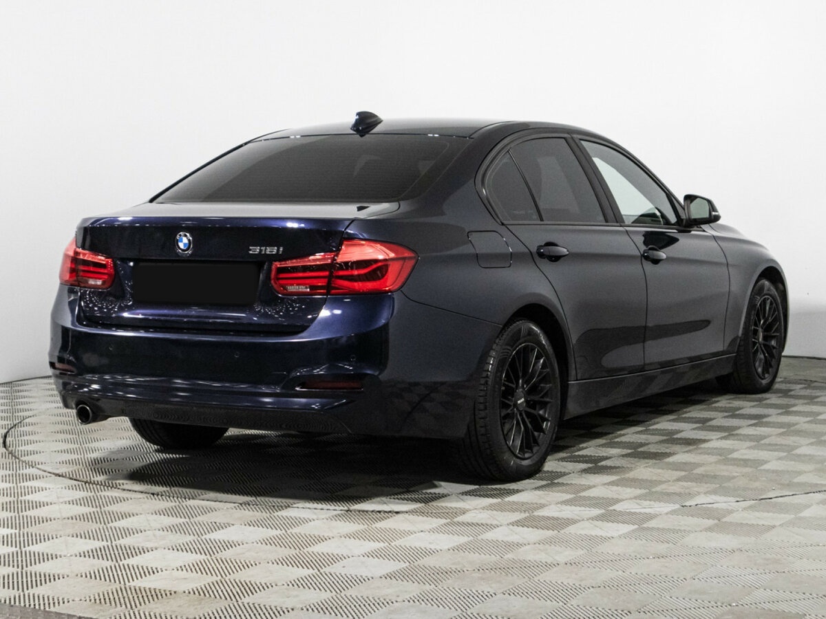 BMW 3 серии с пробегом — 2017 год. Фото: #4
