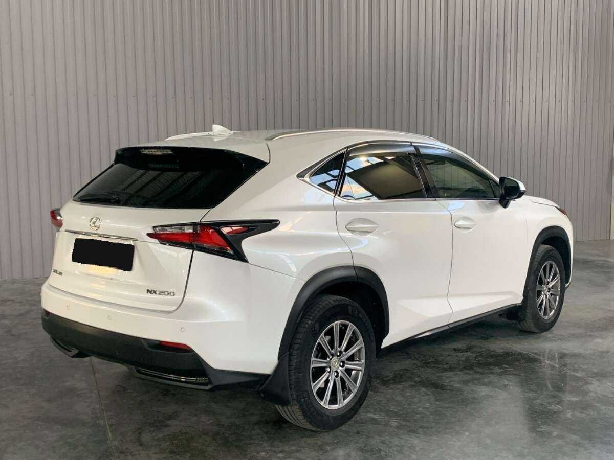 Lexus NX с пробегом — 2014 год. Фото: #4