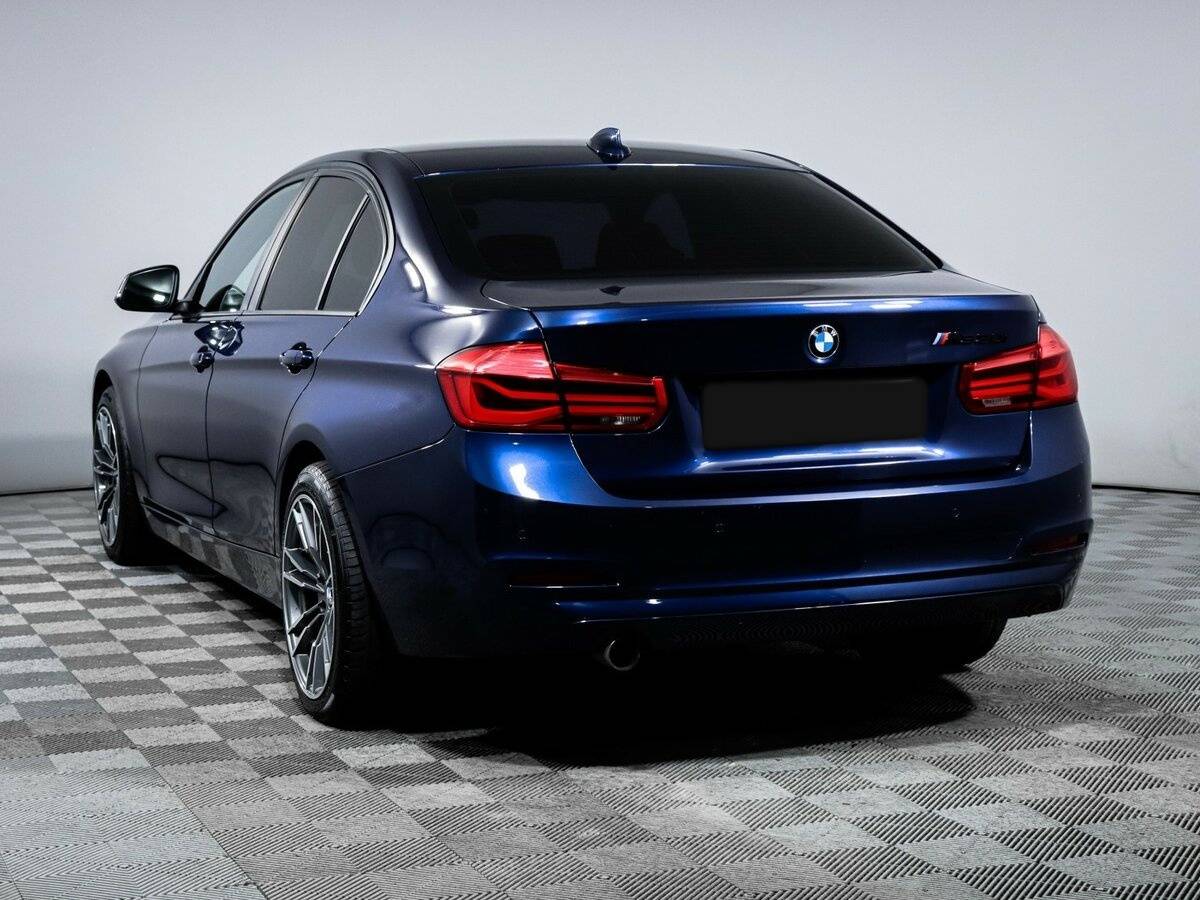 BMW 3 серии с пробегом — 2018 год. Фото: #5