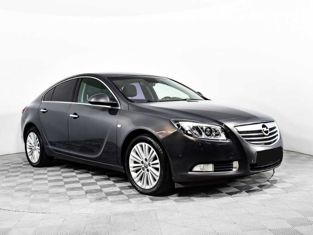 Opel Insignia с пробегом — 2013 год. Фото: #2
