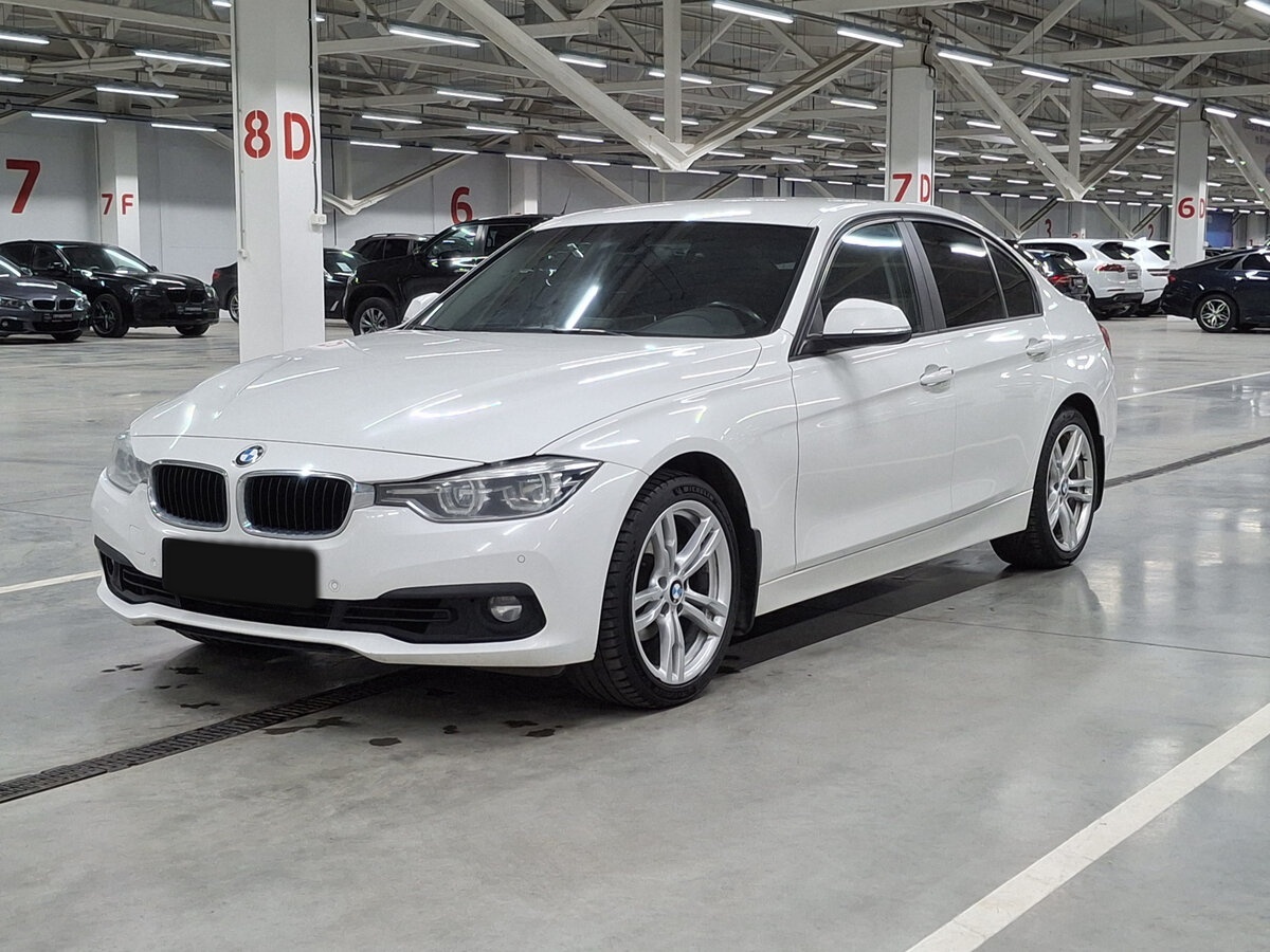 BMW 3 серии с пробегом — 2015 год. Фото: #0