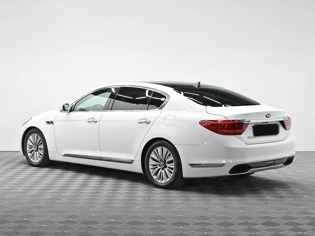 Kia Quoris с пробегом — 2014 год. Фото: #2