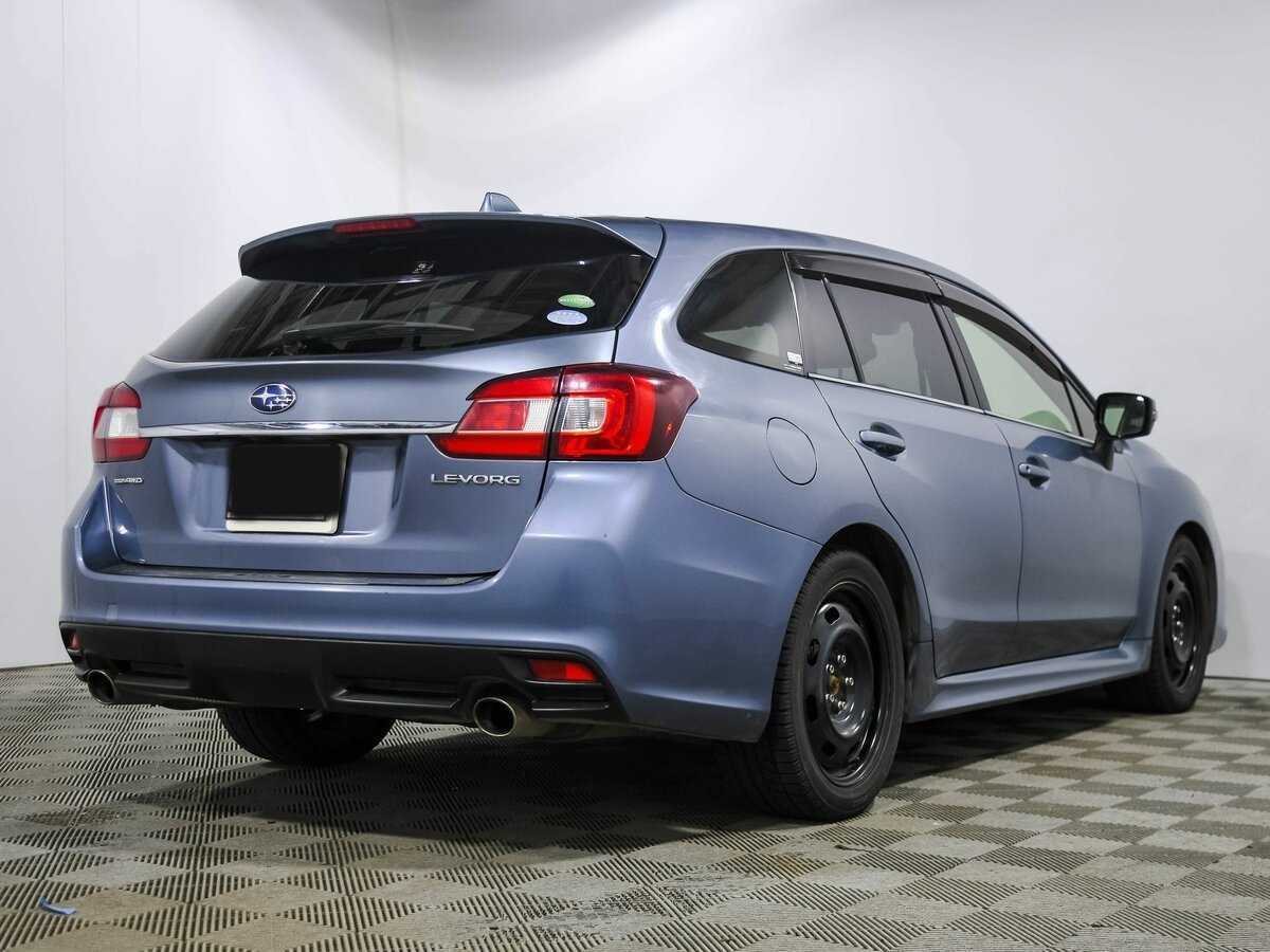 Subaru Levorg с пробегом — 2014 год. Фото: #3