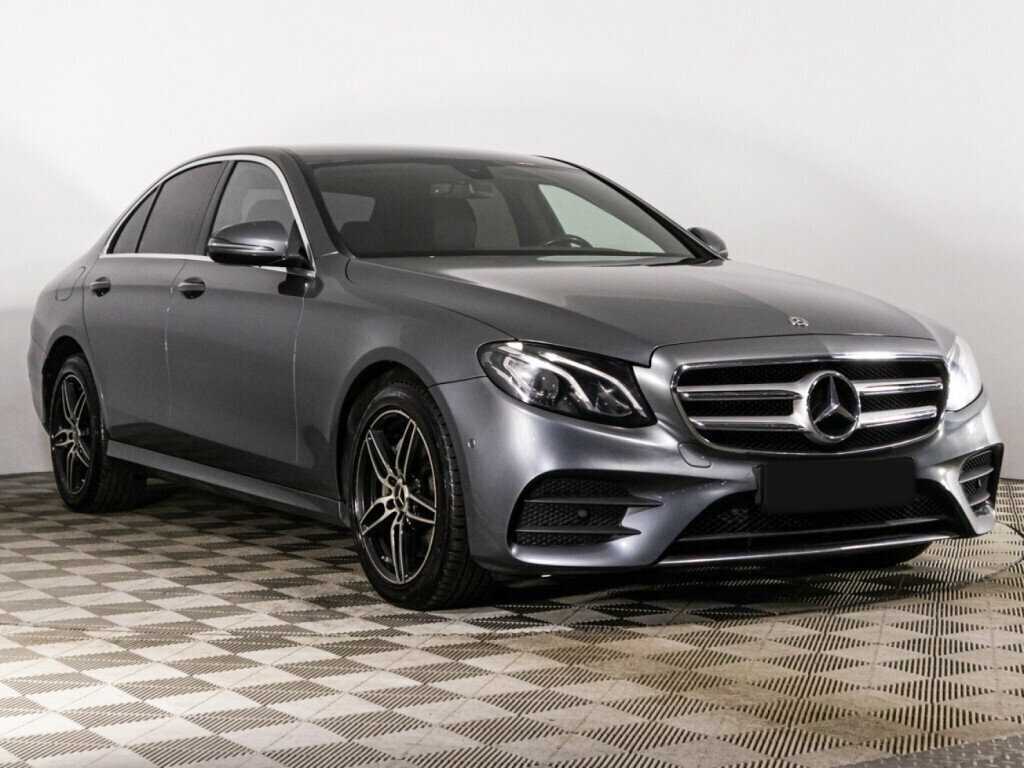 Mercedes-Benz E-Класс с пробегом — 2019 год. Фото: #2