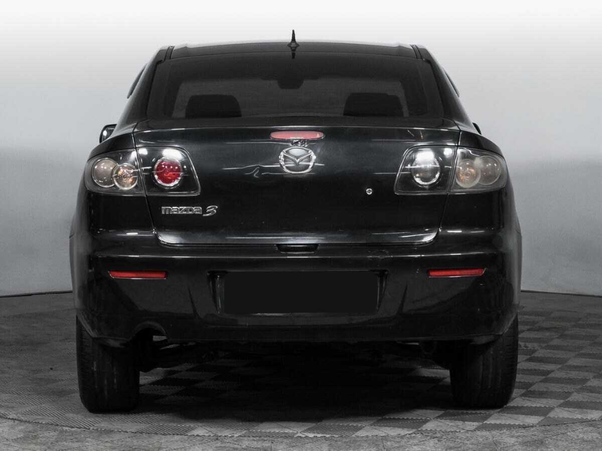 Mazda 3 с пробегом — 2007 год. Фото: #5