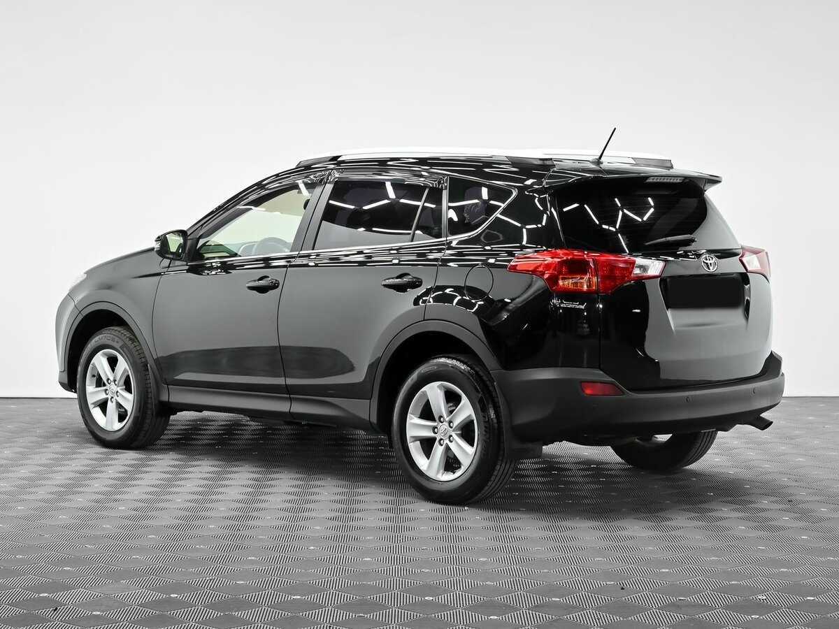 Toyota RAV4 с пробегом — 2013 год. Фото: #3