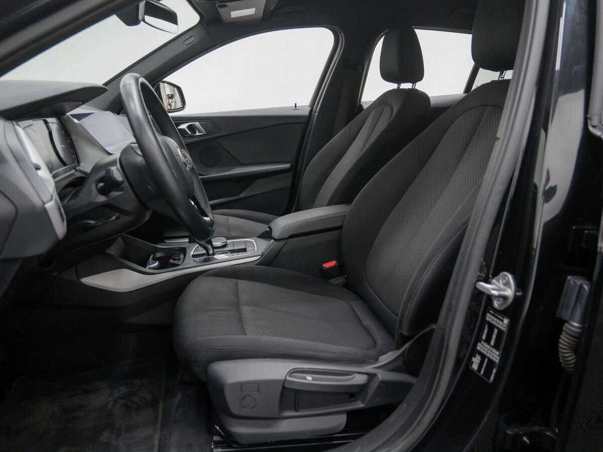 BMW 1 серии с пробегом — 2019 год. Фото: #13