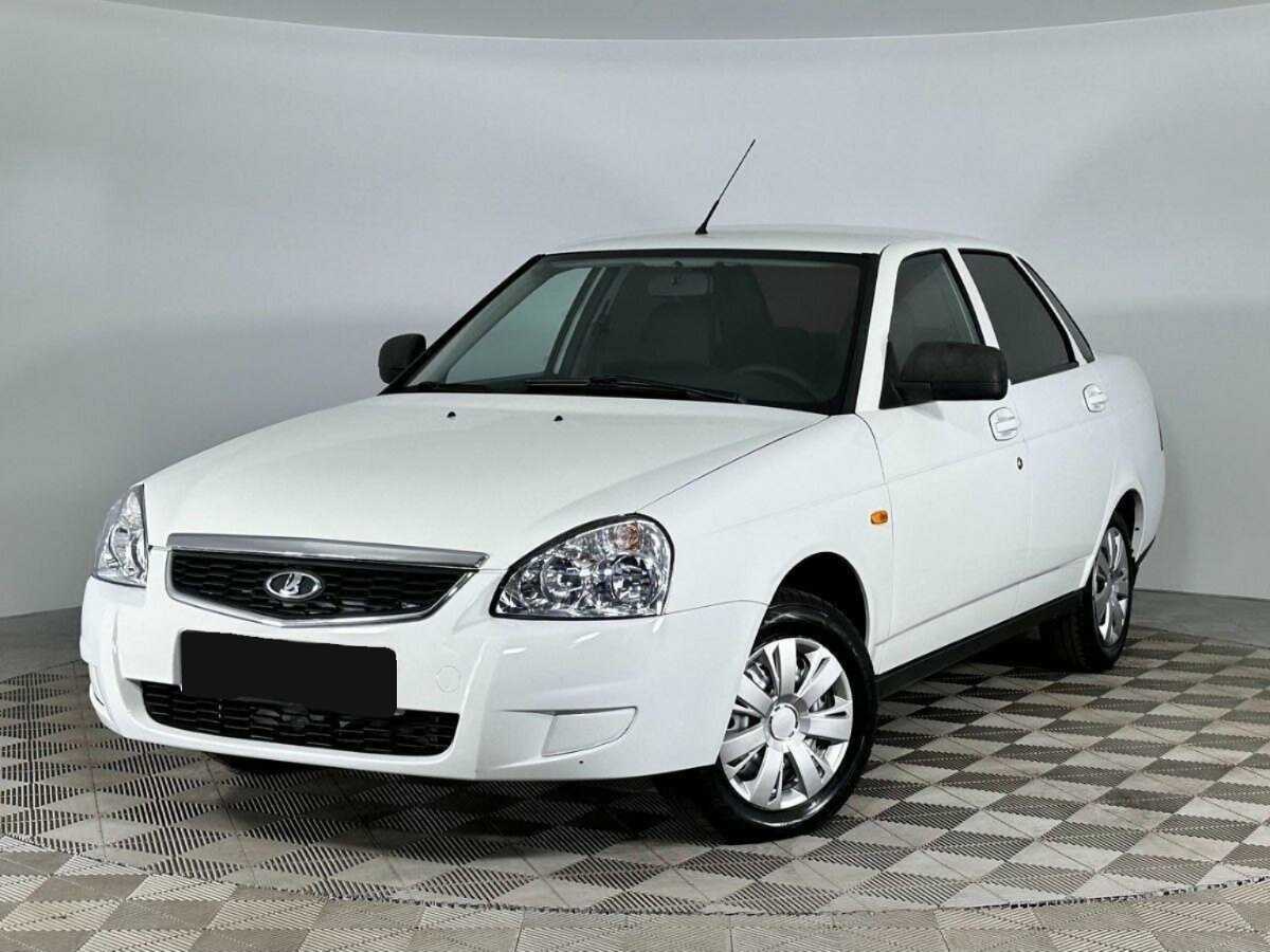 Lada (ВАЗ) Priora с пробегом — 2017 год. Посмотреть фото