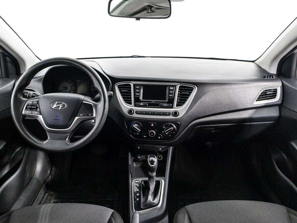 Hyundai Solaris с пробегом — 2020 год. Фото: #12