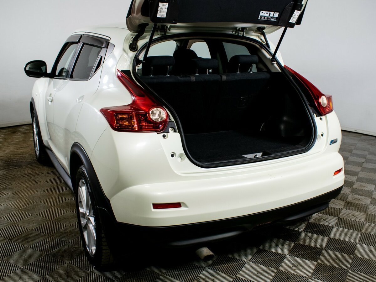 Nissan Juke с пробегом — 2011 год. Фото: #6