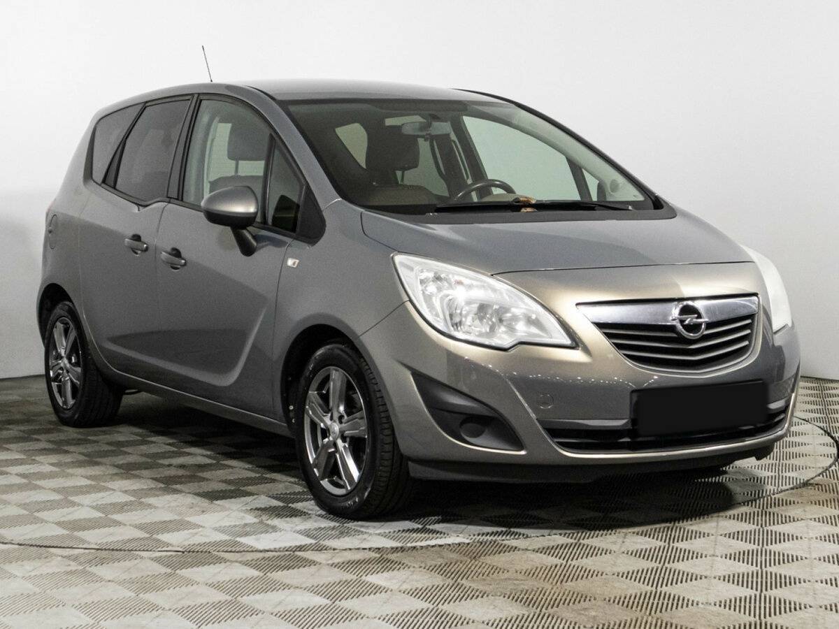 Opel Meriva с пробегом — 2012 год. Фото: #2