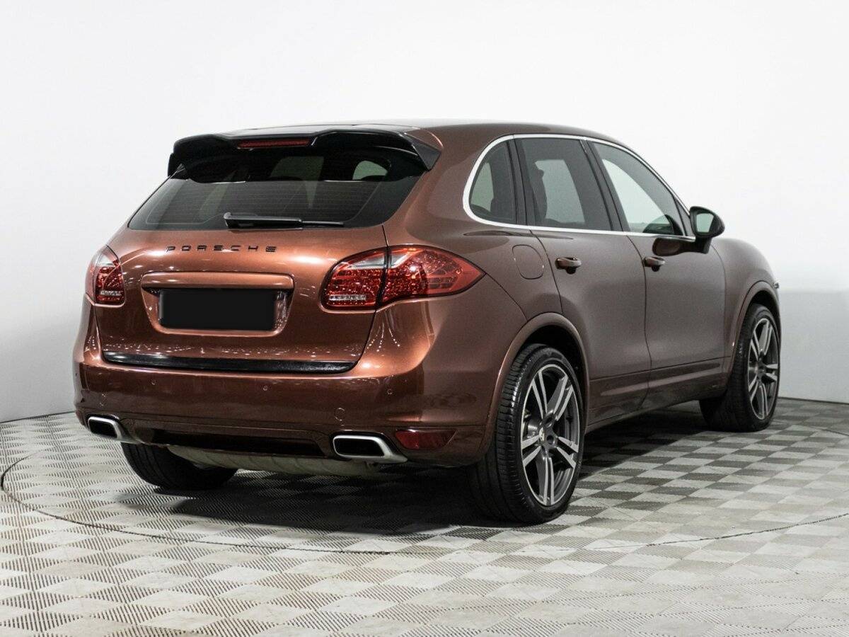Porsche Cayenne с пробегом — 2011 год. Фото: #3