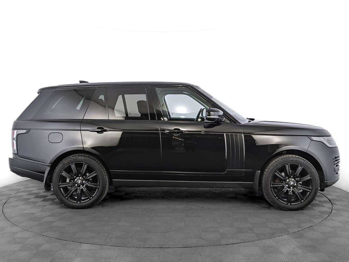 Land Rover Range Rover с пробегом — 2018 год. Фото: #3