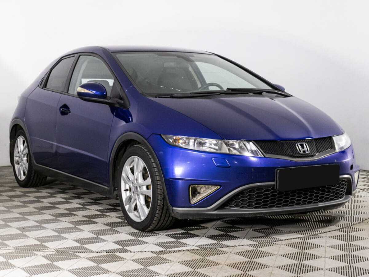 Honda Civic с пробегом — 2011 год. Фото: #2