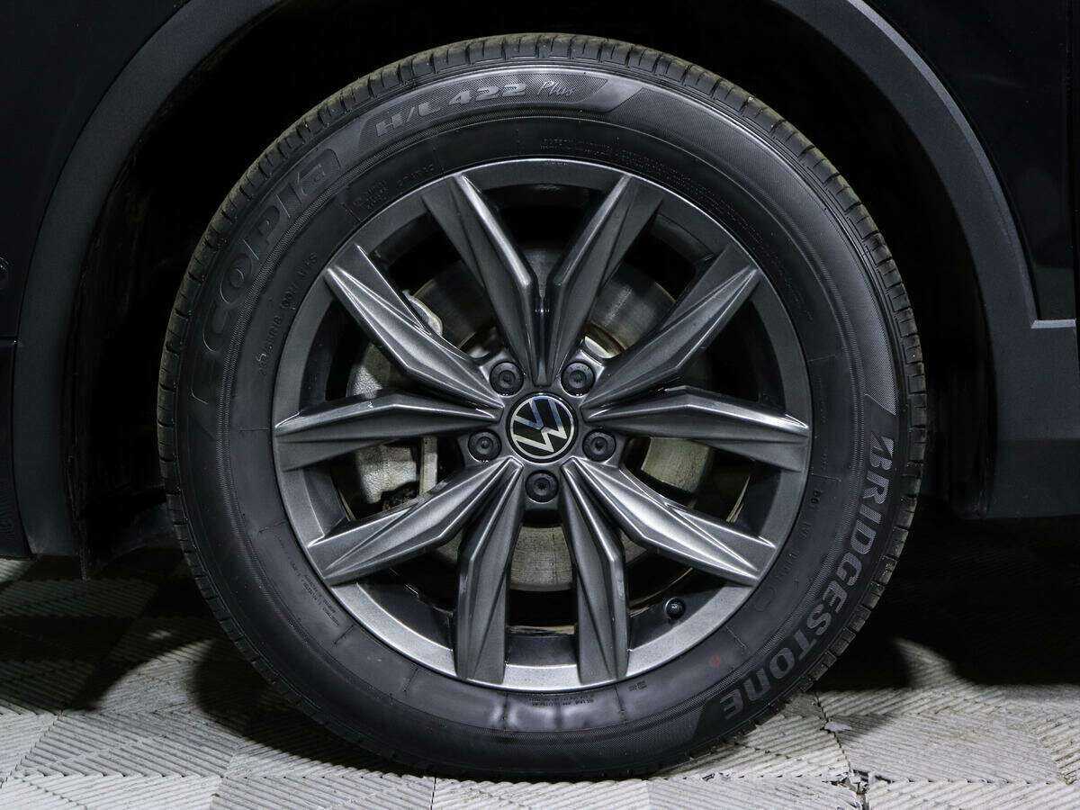 Volkswagen Tiguan с пробегом — 2022 год. Фото: #11