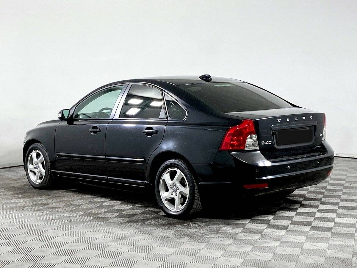 Volvo S40 с пробегом — 2010 год. Фото: #5