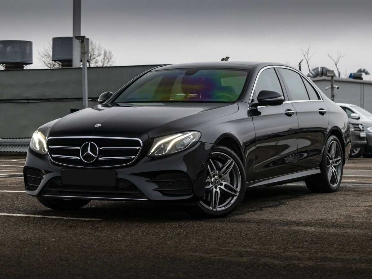 Mercedes-Benz E-Класс с пробегом — 2018 год. Фото: #0