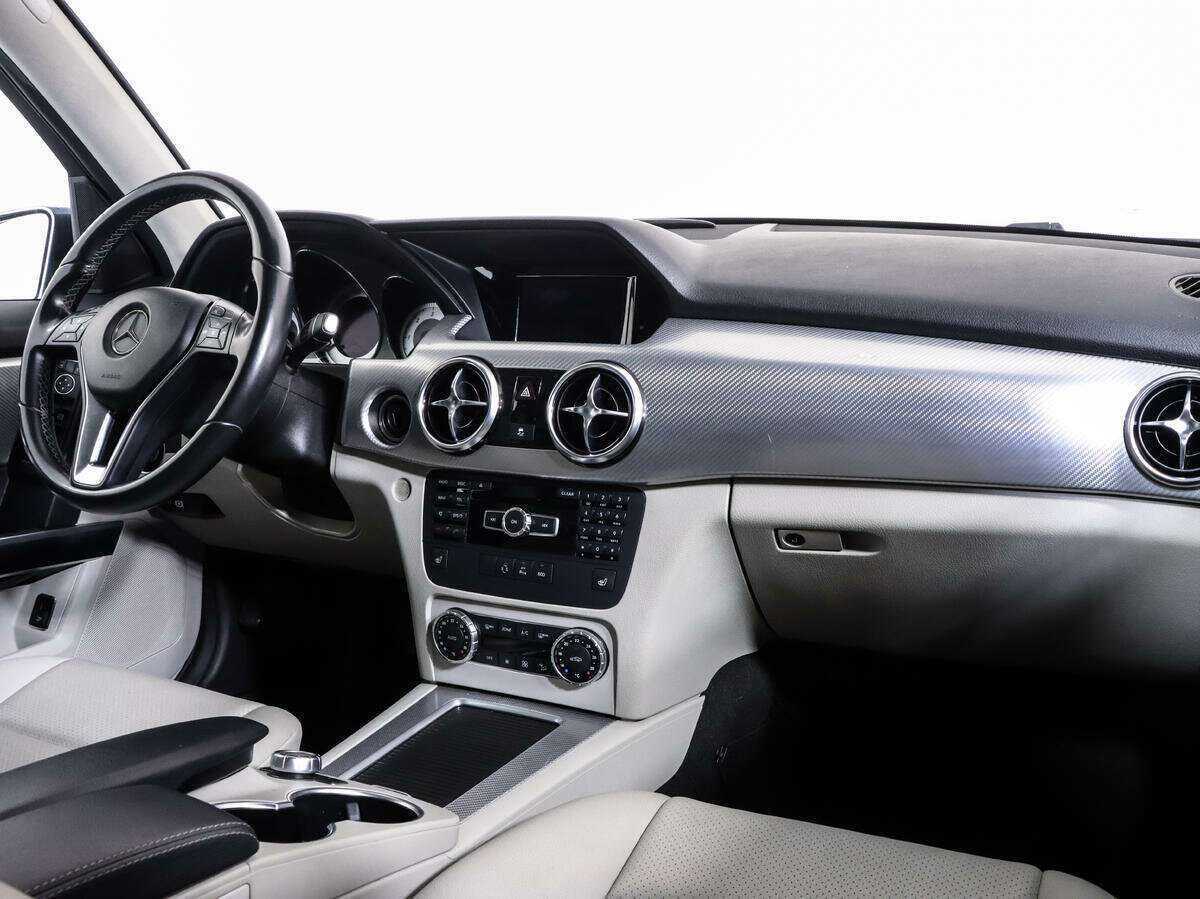 Mercedes-Benz GLK-Класс с пробегом — 2014 год. Фото: #6