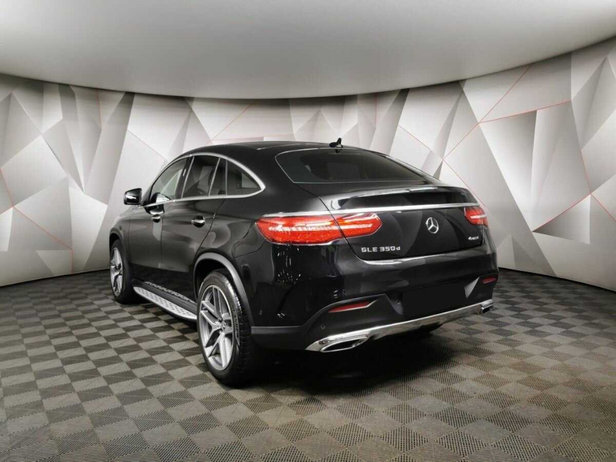 Mercedes-Benz GLE Coupe с пробегом — 2018 год. Фото: #3