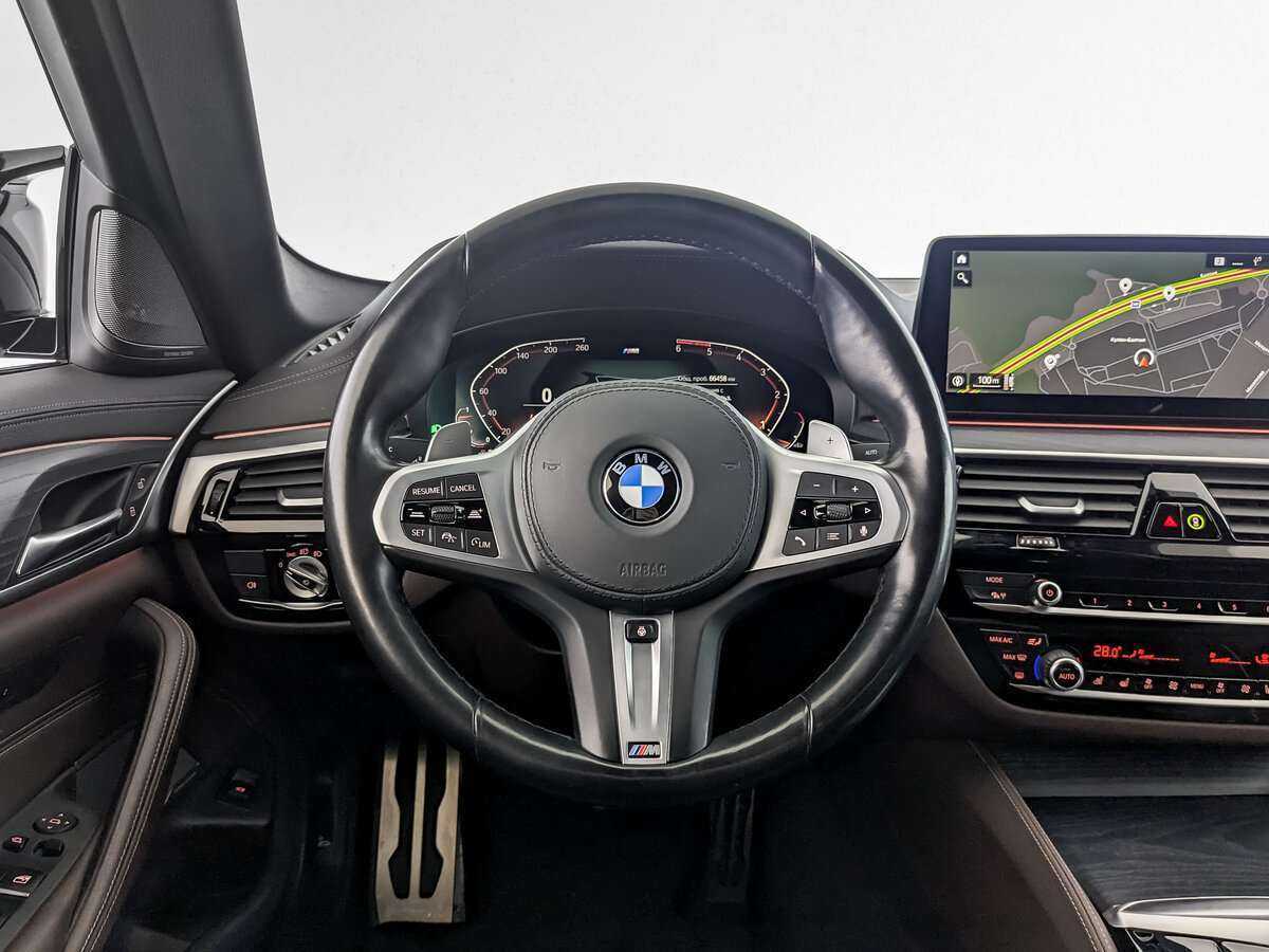 BMW 5 серии с пробегом — 2020 год. Фото: #16