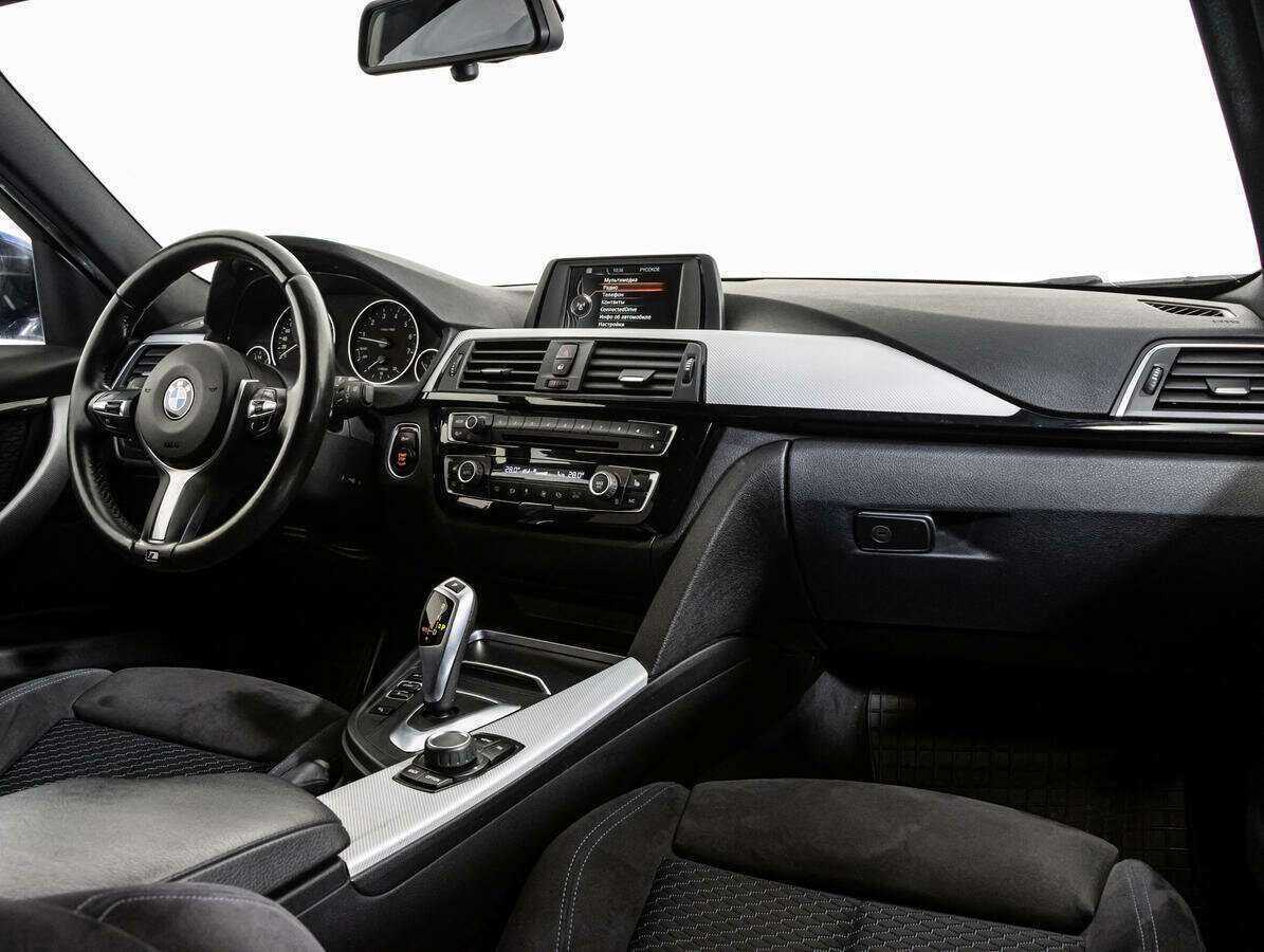 BMW 3 серии с пробегом — 2017 год. Фото: #8