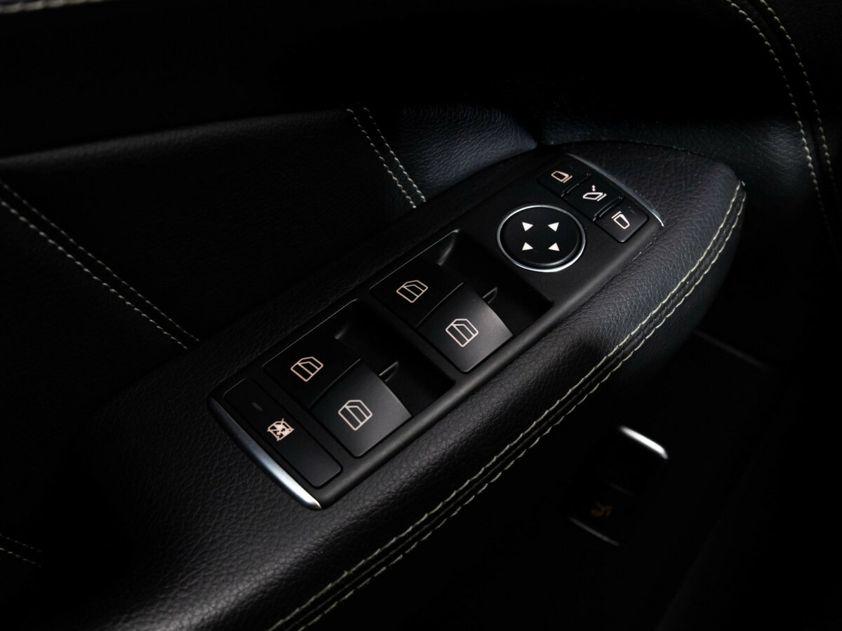 Mercedes-Benz GL-Класс с пробегом — 2014 год. Фото: #13