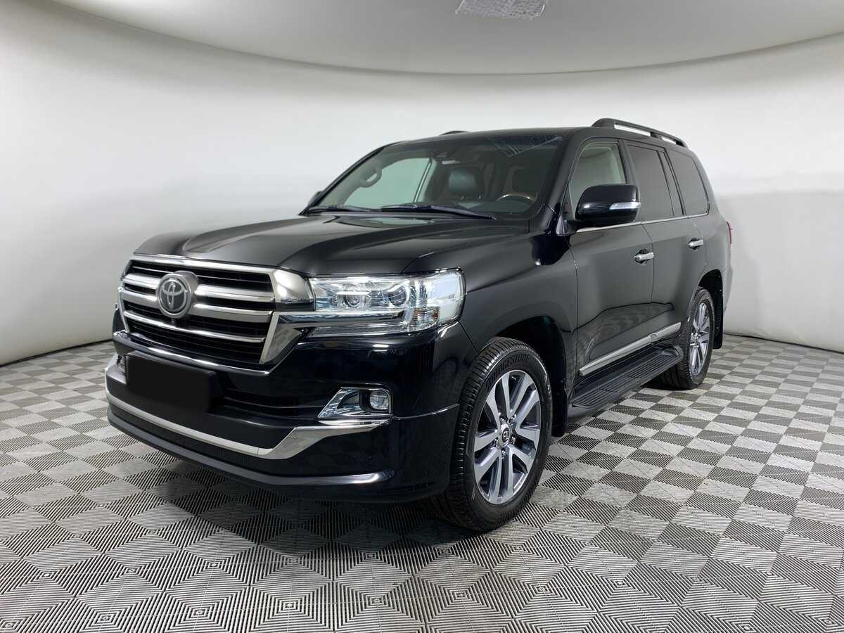 Toyota Land Cruiser с пробегом — 2018 год. Посмотреть фото