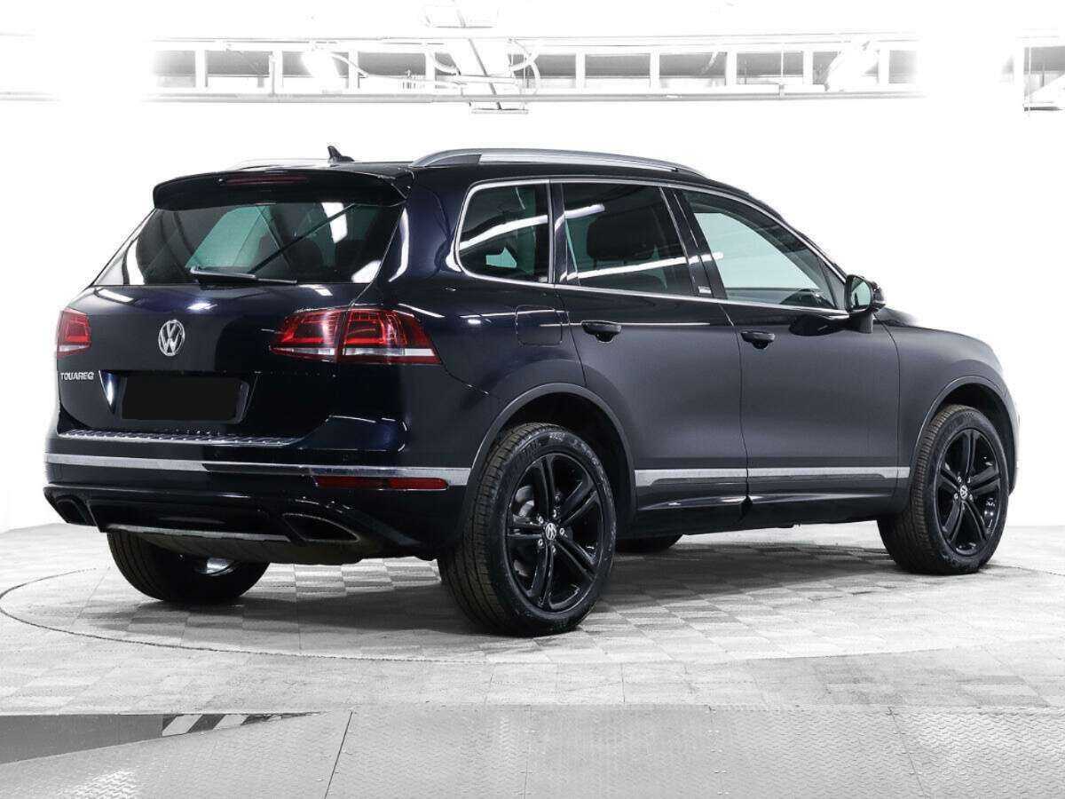Volkswagen Touareg с пробегом — 2016 год. Фото: #4
