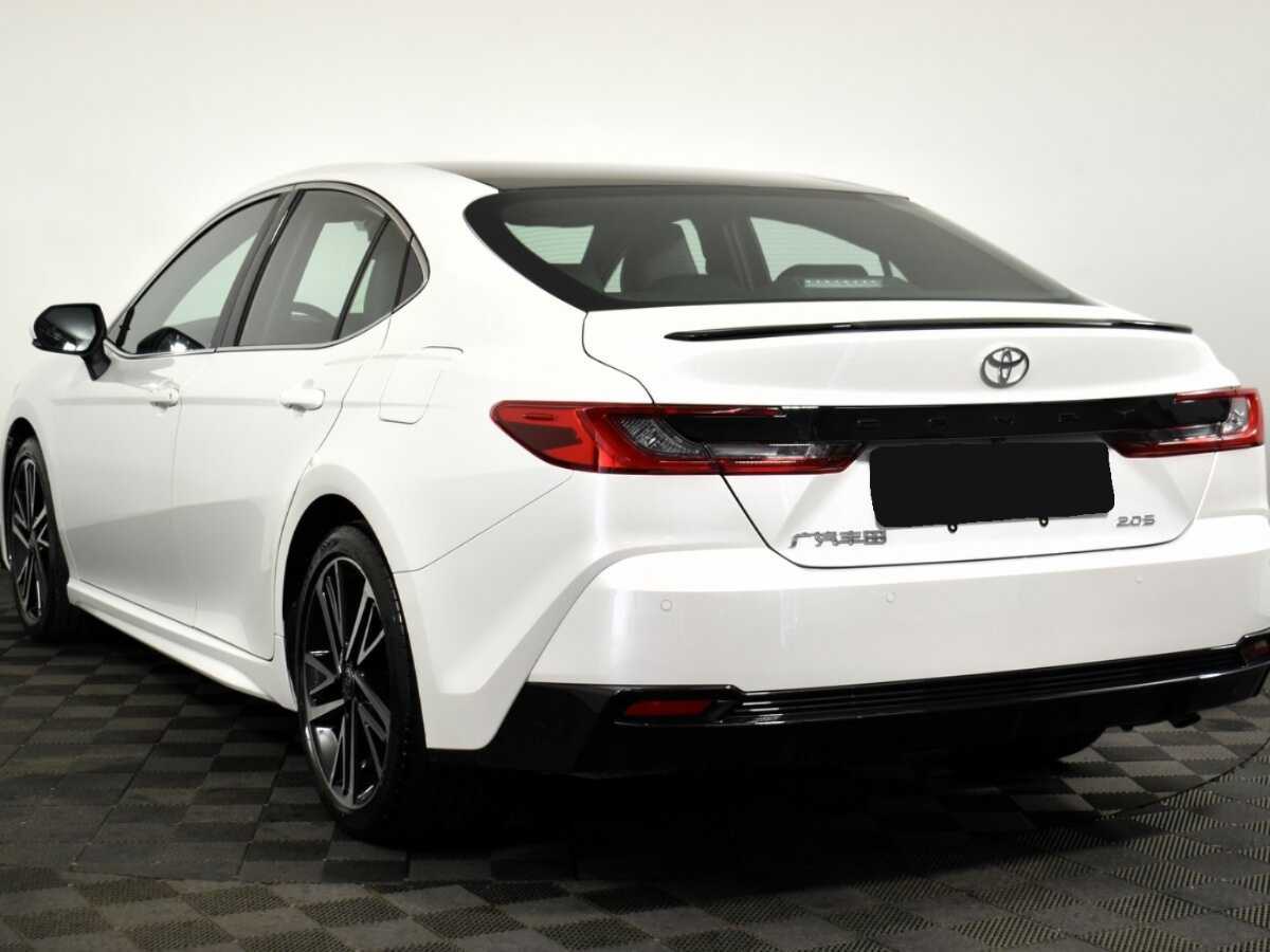 Toyota Camry с пробегом — 2024 год. Фото: #5