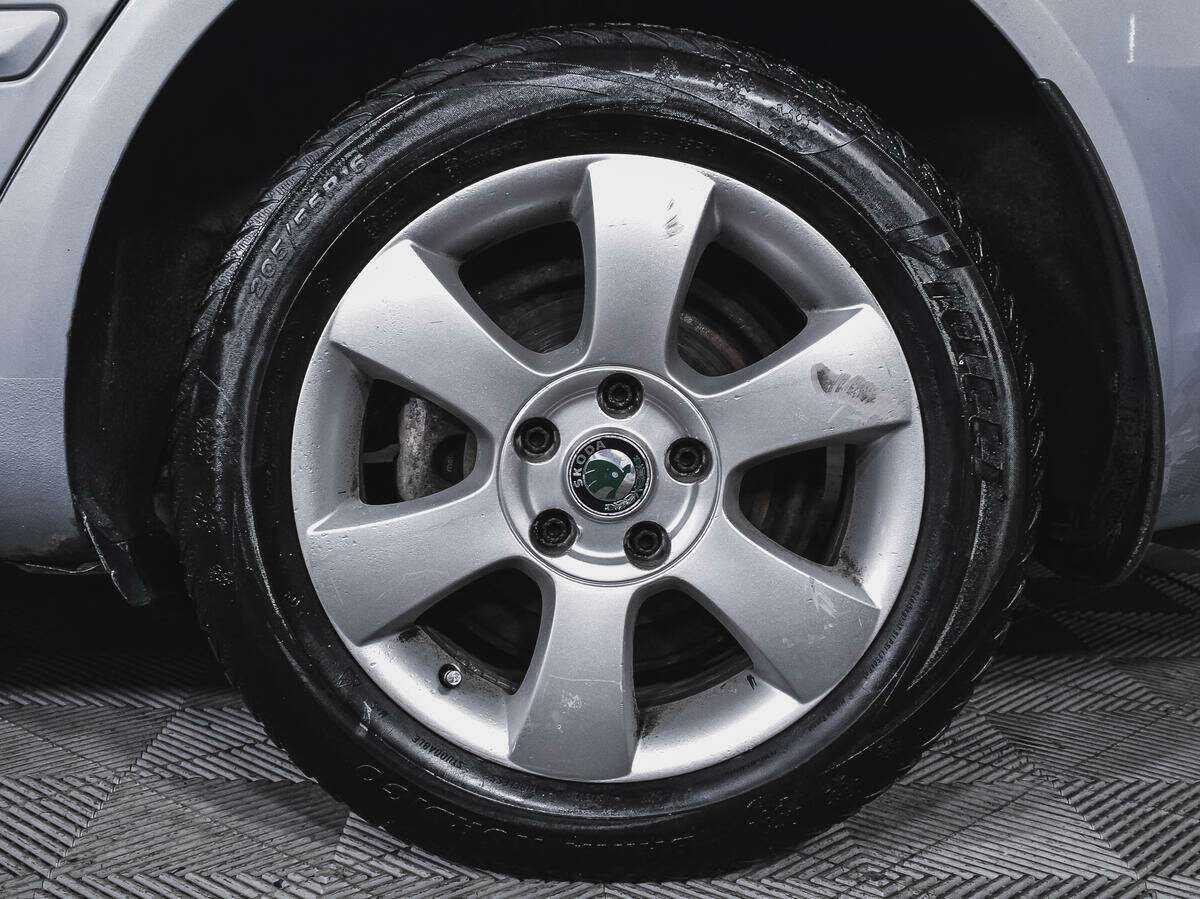 Skoda Octavia с пробегом — 2009 год. Фото: #16
