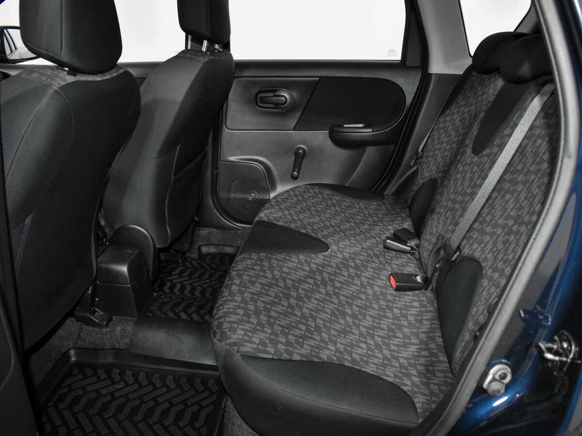 Nissan Note с пробегом — 2008 год. Фото: #11