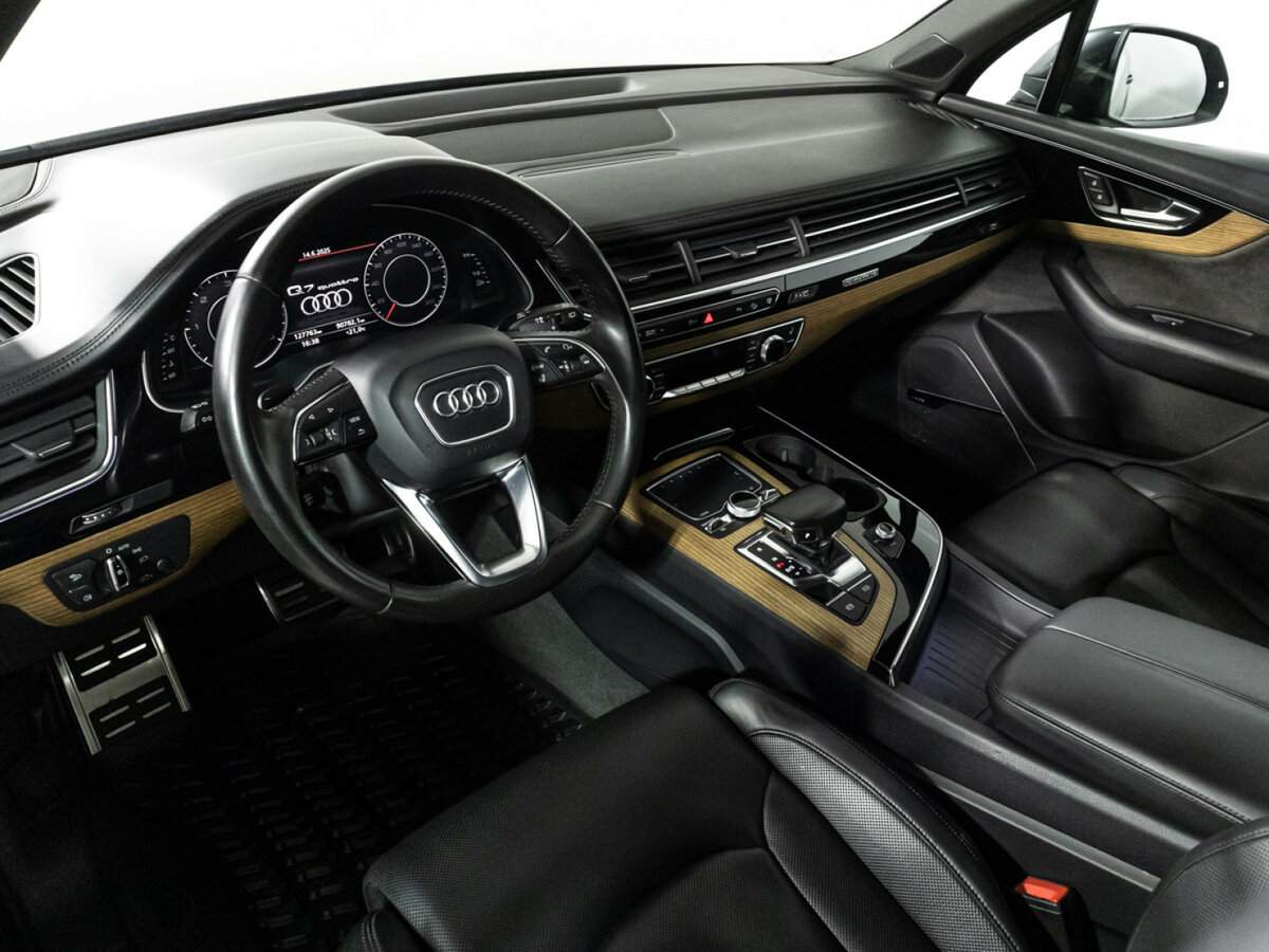Audi Q7 с пробегом — 2016 год. Фото: #10