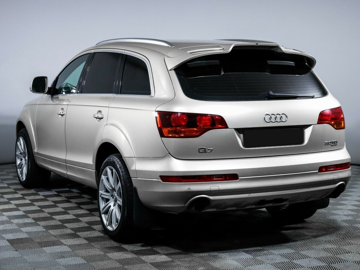 Audi Q7 с пробегом — 2006 год. Фото: #6