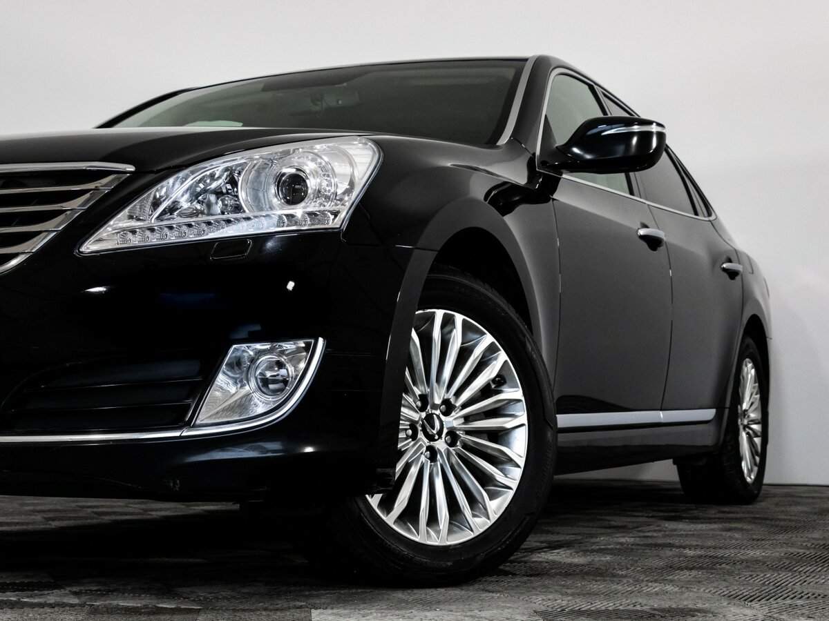 Hyundai Equus с пробегом — 2015 год. Фото: #1